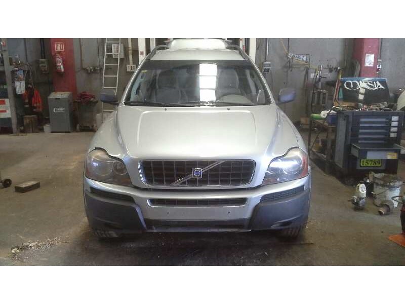 volvo xc90 del año 2003