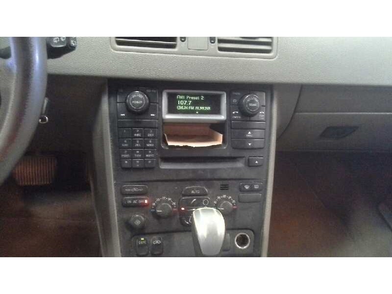 volvo xc90 del año 2003