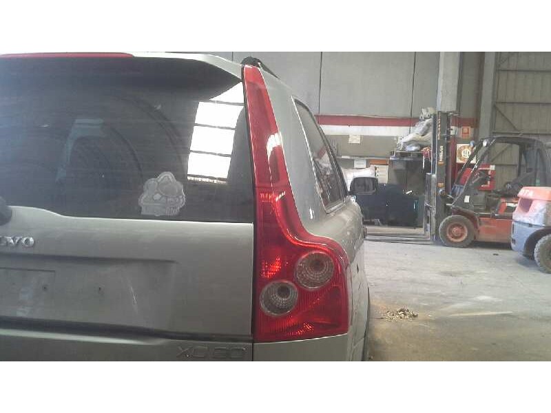 volvo xc90 del año 2003