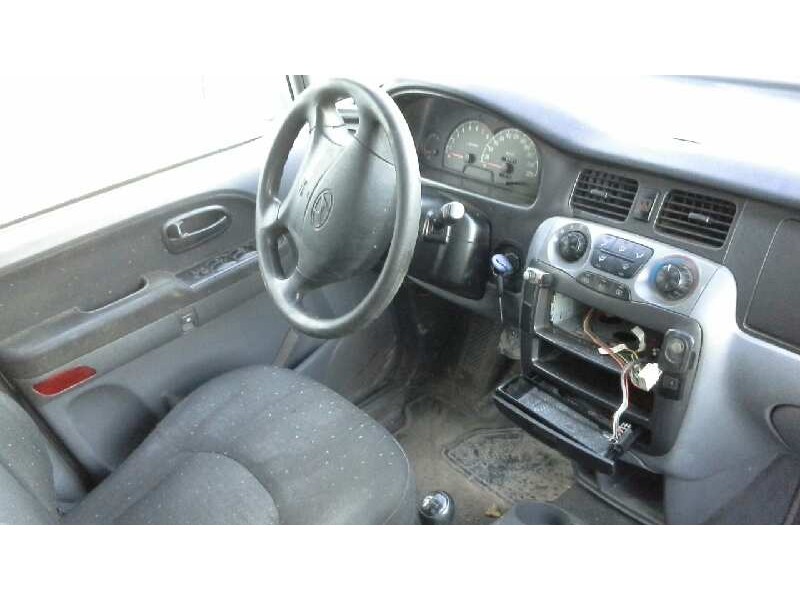 hyundai trajet (fo) del año 2002