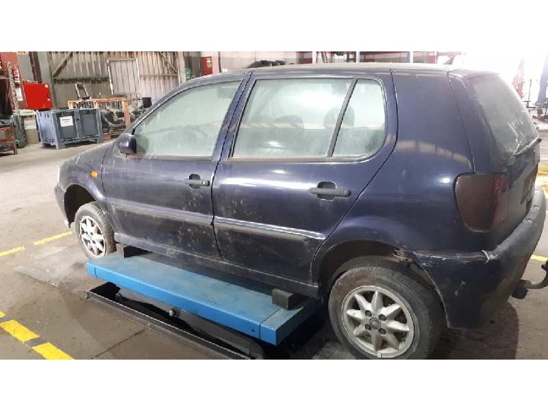 volkswagen polo berlina (6n1) del año 1995
