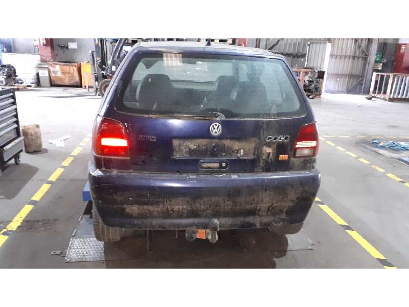 volkswagen polo berlina (6n1) del año 1995