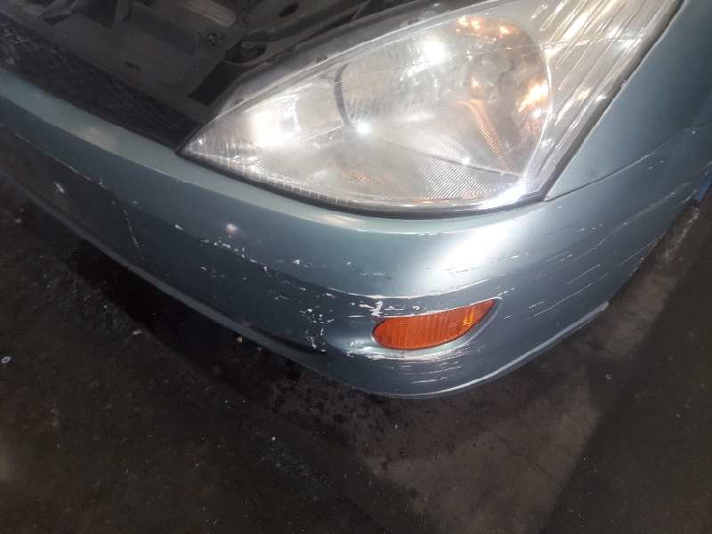 ford focus berlina (cak) del año 2001
