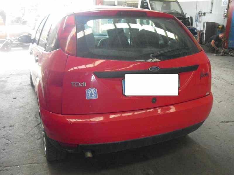 ford focus berlina (cak) del año 1998