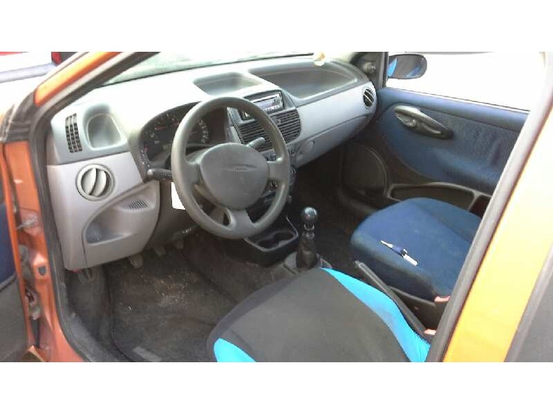 fiat punto berlina (188) del año 2001