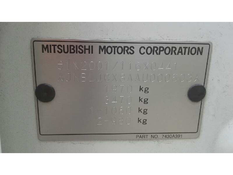 mitsubishi lancer berlina (cy0) del año 2010