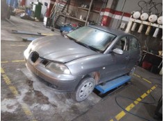 seat ibiza (6l1) del año 2004 2