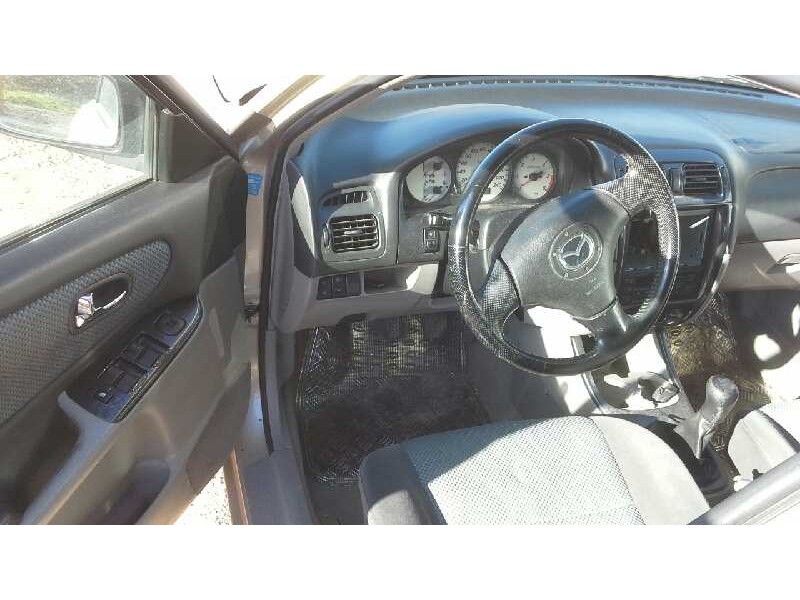 mazda 626 berlina (gf) del año 2003
