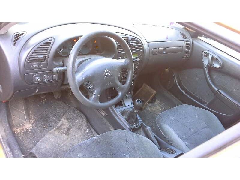 citroën xsara berlina del año 2001