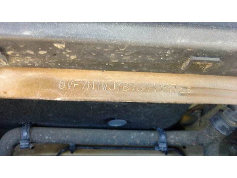 citroën xsara berlina del año 2001