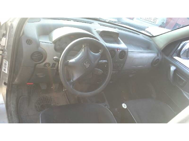 peugeot partner (s2) del año 2004