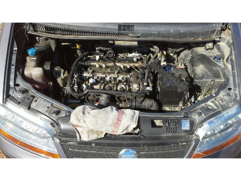 fiat idea (135) del año 2004