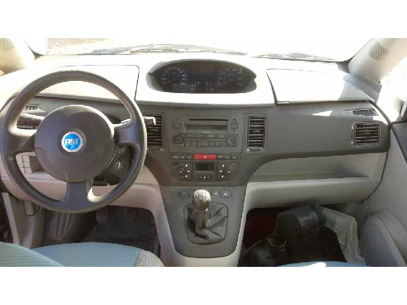 fiat idea (135) del año 2004