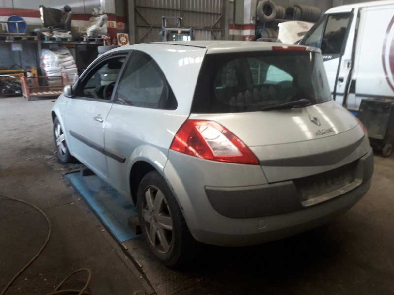 renault megane ii berlina 3p del año 2003