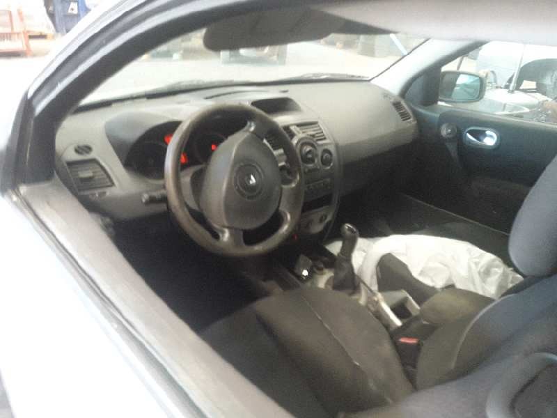 renault megane ii berlina 3p del año 2003