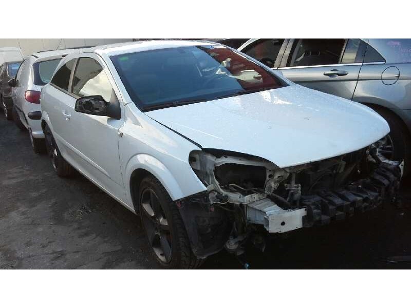 opel astra gtc del año 2006