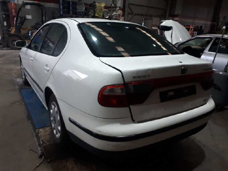 seat toledo (1m2) del año 1999
