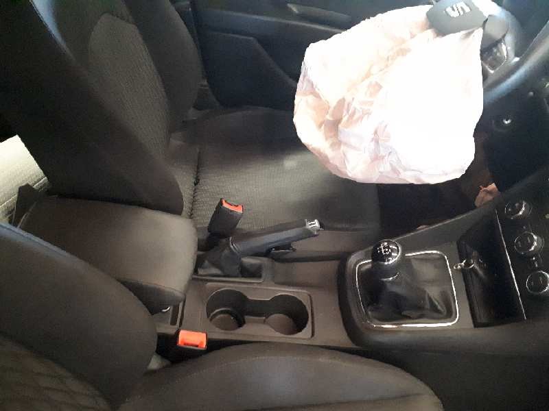 seat leon st (5f8) del año 2014