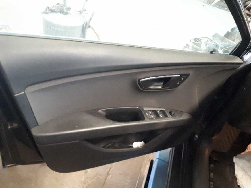 seat leon st (5f8) del año 2014