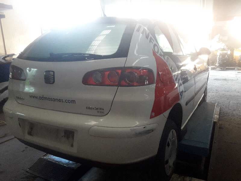 seat ibiza (6l1) del año 2005