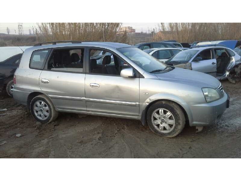 kia carens del año 2003