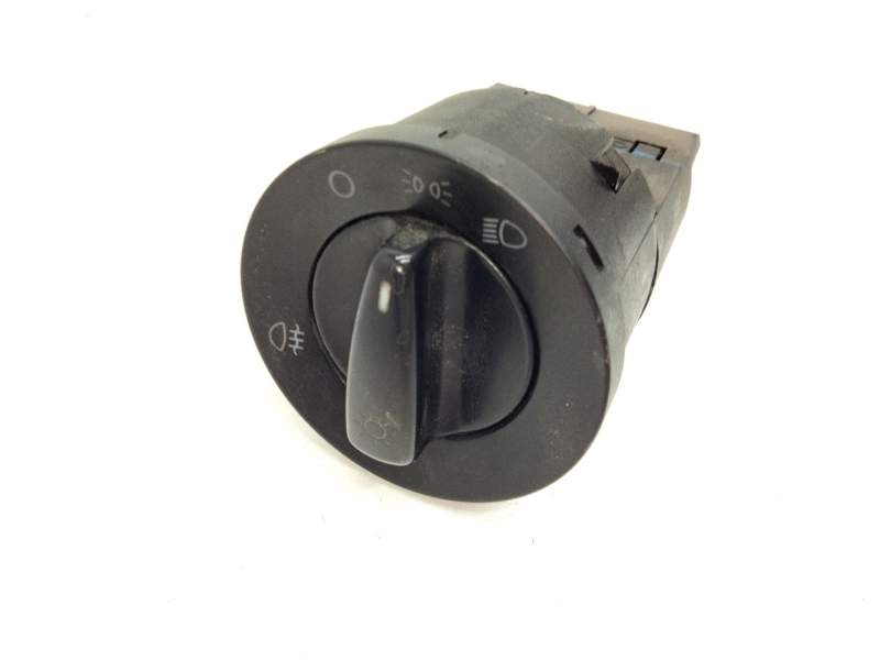 Recambio de mando luces para volkswagen polo berlina (6n1) 1.4 referencia OEM IAM 1C0941531  
