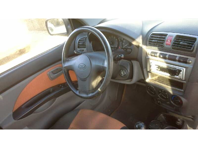 kia picanto del año 2005