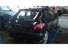 peugeot 206 berlina del año 2001 2