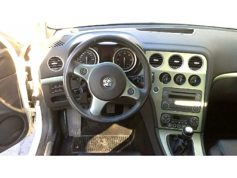 alfa romeo 159 sportwagon (140) del año 2008