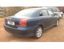 TOYOTA AVENSIS BERLINA (T25)