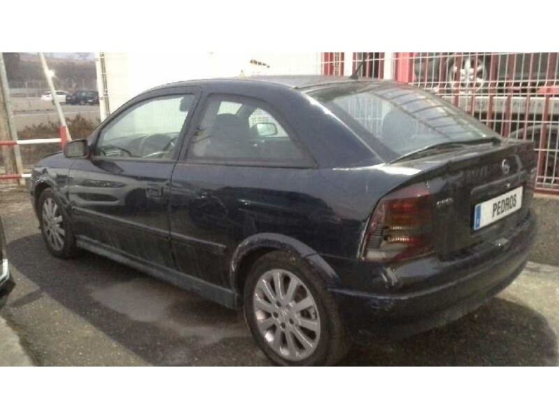 opel astra g berlina del año 2003