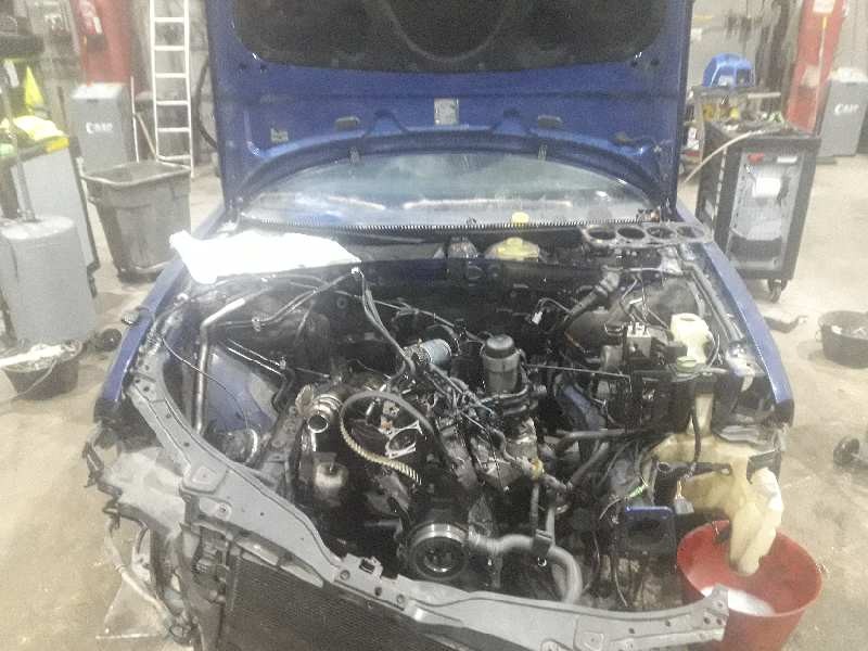 volkswagen passat berlina (3b3) del año 2001