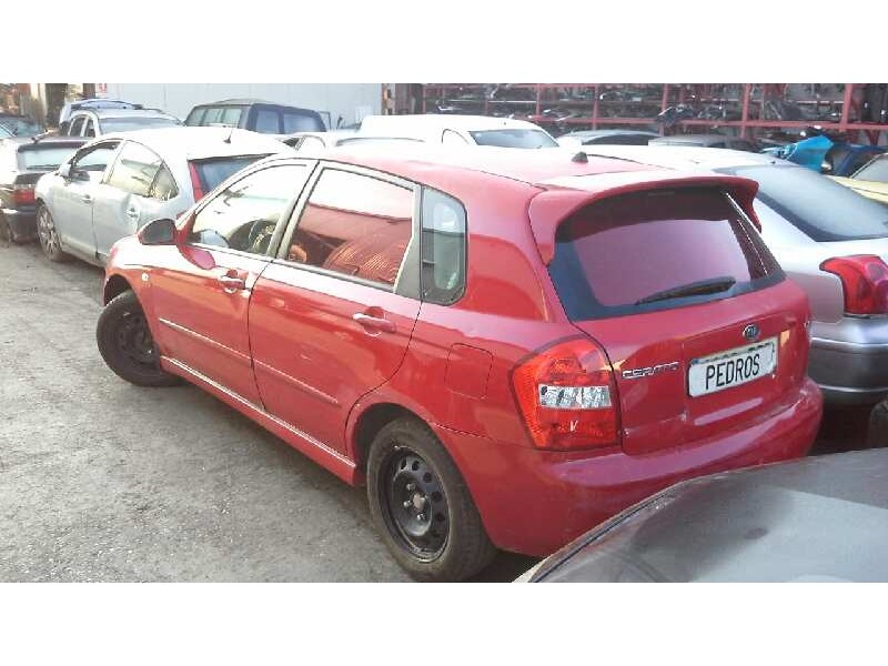 kia cerato del año 2005