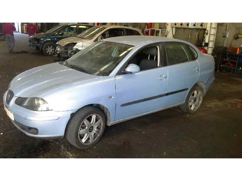 seat cordoba berlina (6l2) del año 2003