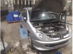 peugeot 206 berlina del año 2000