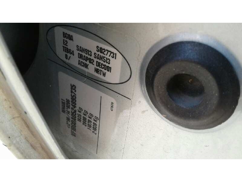 renault laguna ii (bg0) del año 2001