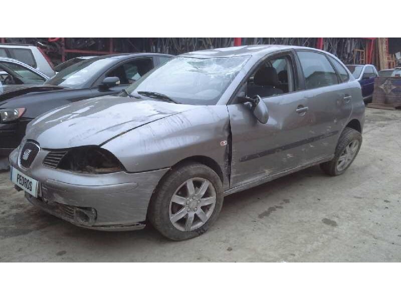seat ibiza (6l1) del año 2004