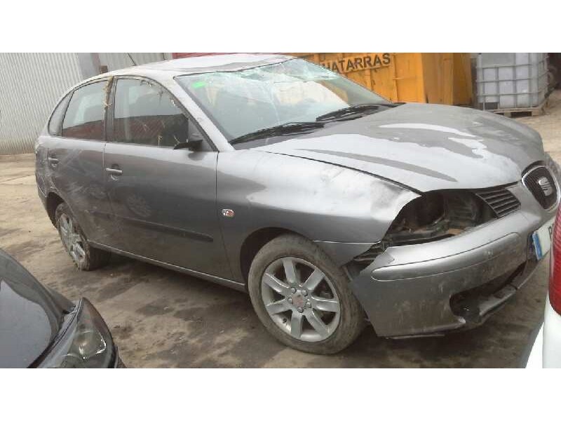 seat ibiza (6l1) del año 2004