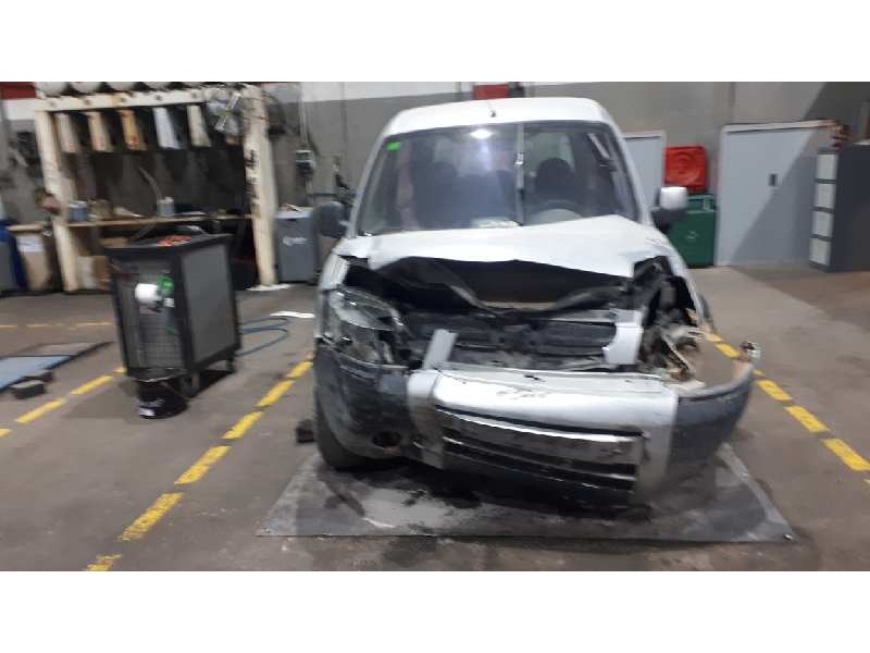 peugeot partner (s2) del año 2003