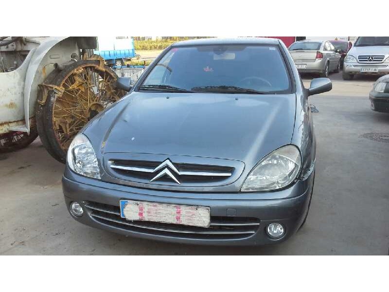citroën xsara berlina del año 2004