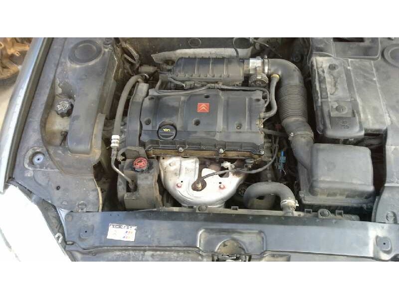 citroën xsara berlina del año 2004