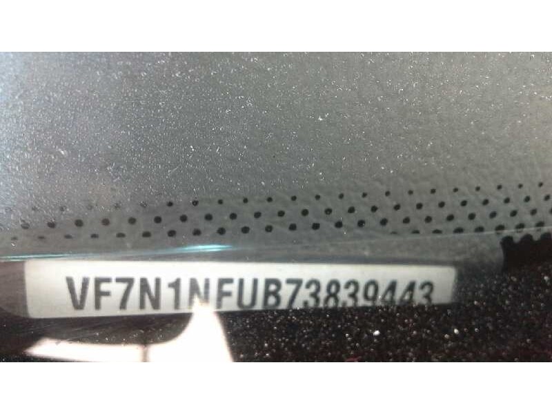 citroën xsara berlina del año 2004