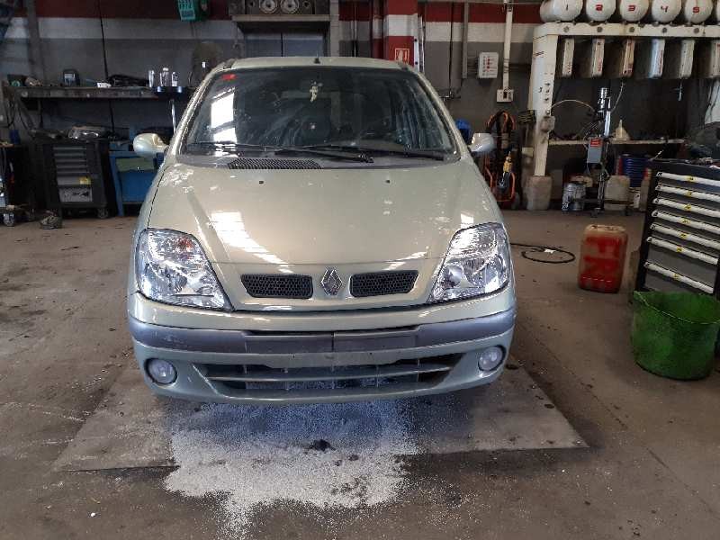 renault scenic (ja..) del año 2002