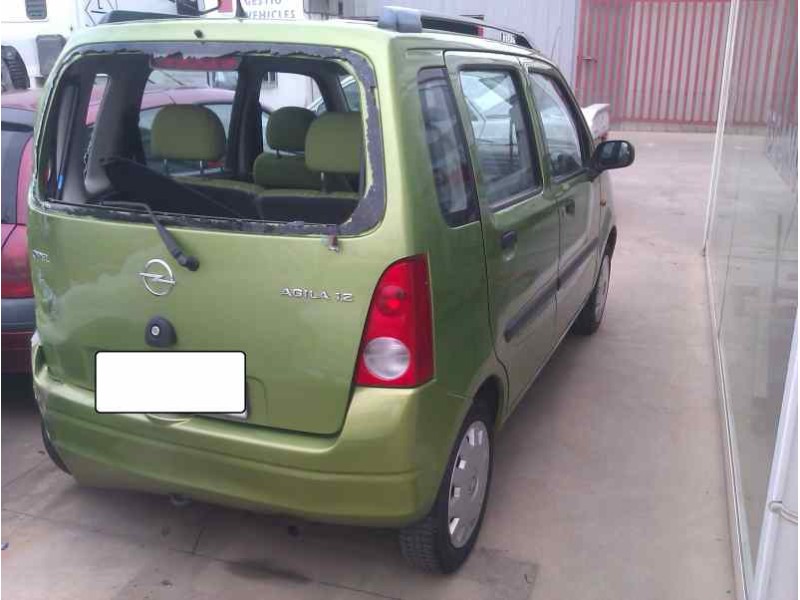 opel agila del año 2002