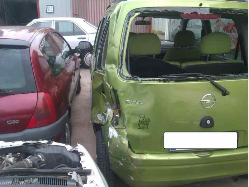 opel agila del año 2002