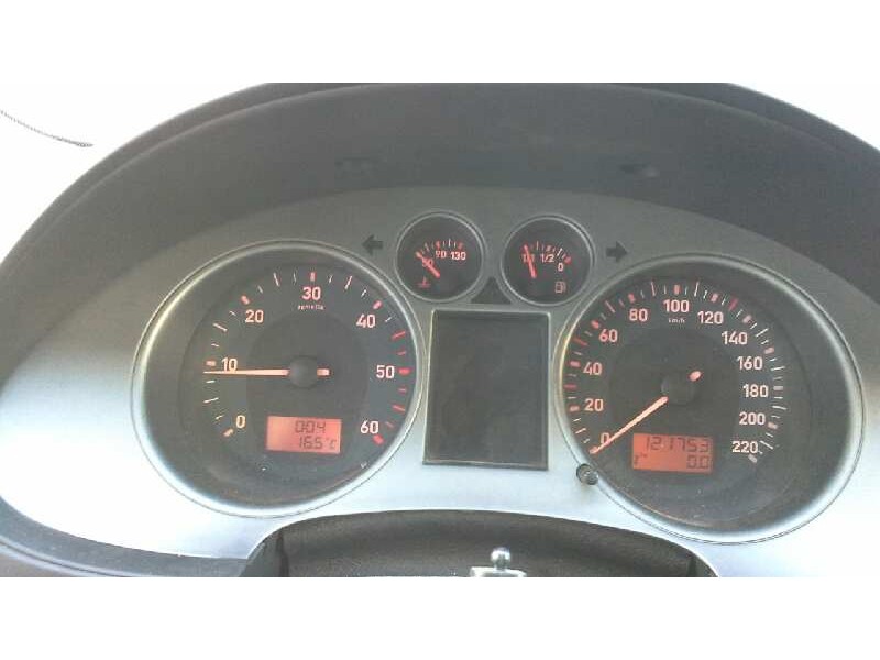 seat ibiza (6l1) del año 2004