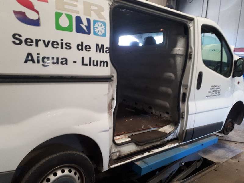 opel vivaro del año 2004