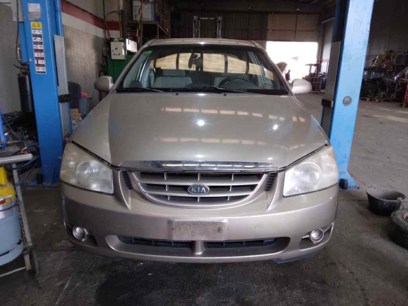 kia cerato del año 2005