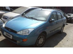 ford focus berlina (cak) del año 2001