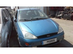 ford focus berlina (cak) del año 2001 2